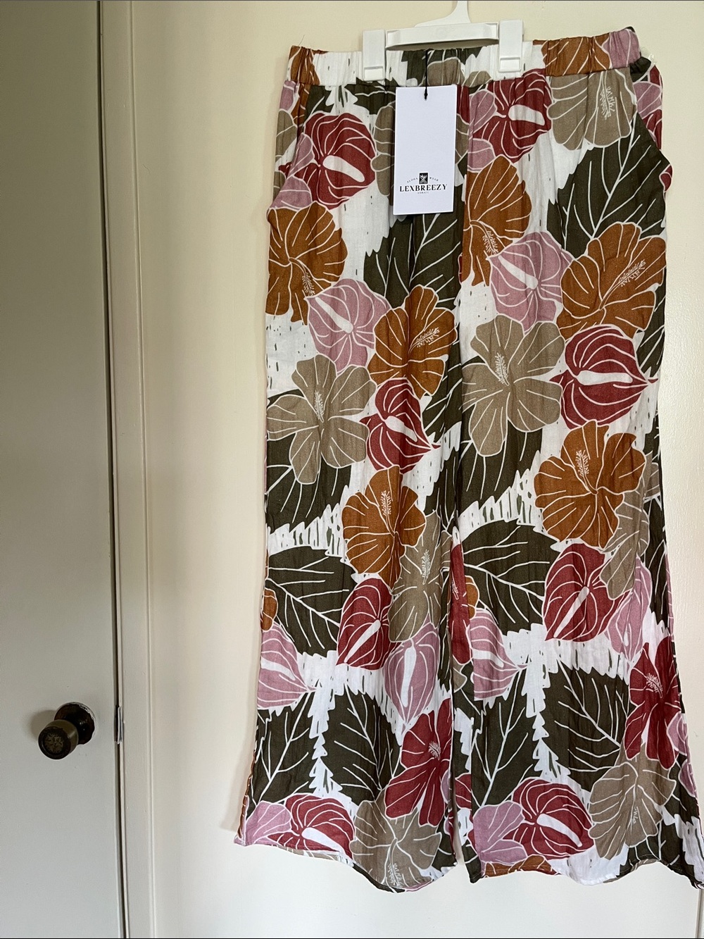 Lex Breezy women’s Long Aloha Print Pants 2XL NWT